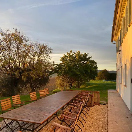 Luxurioses Landhaus Mit Pool بيت للعطل San Marcello (Ancona)